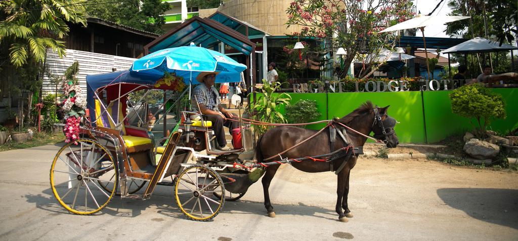 Regent Lodge Lampang Exterior foto